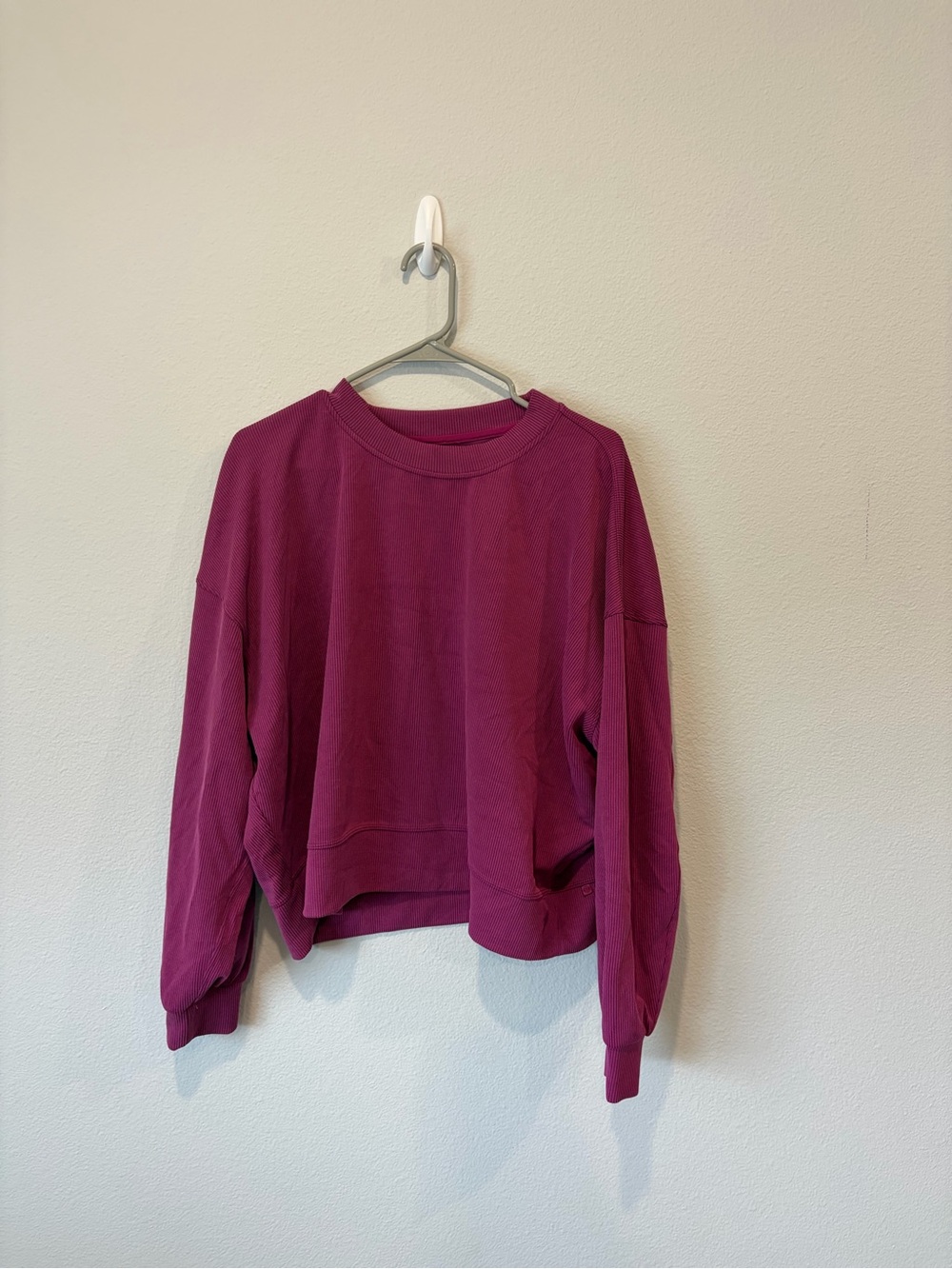 Lululemon ribbed softstreme crew neck
